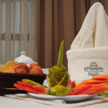El Doria Hotel Ломе Екстериор снимка