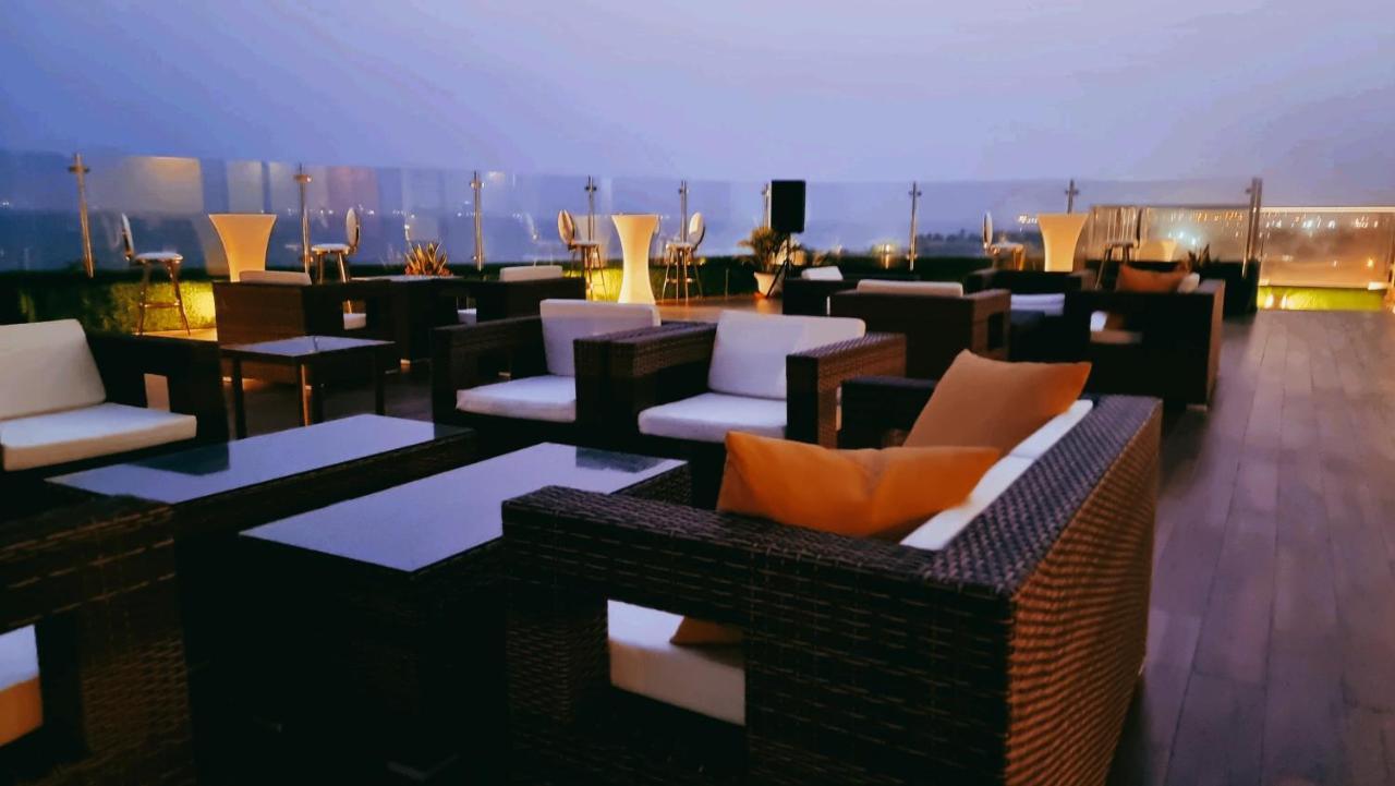 El Doria Hotel Ломе Екстериор снимка