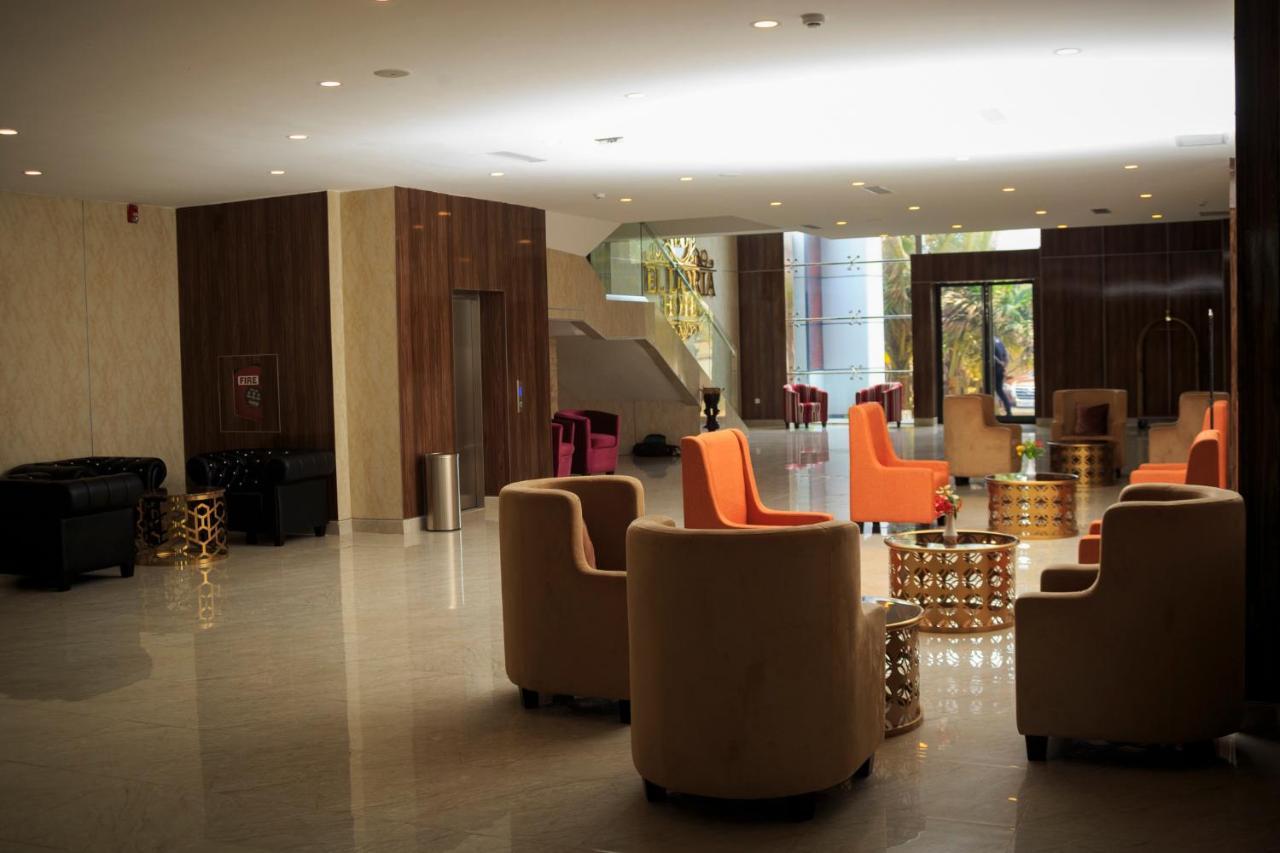 El Doria Hotel Ломе Екстериор снимка